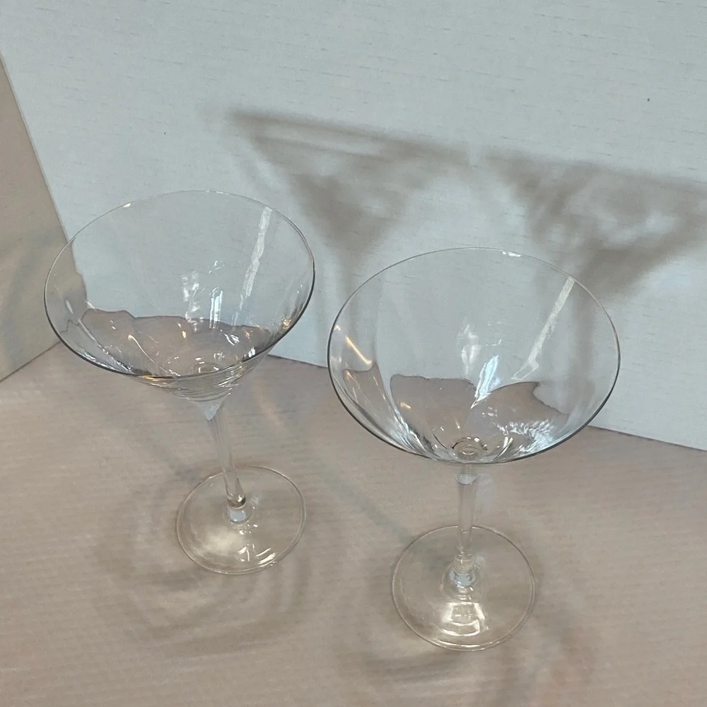 Pier 1 Elegant Clear Swirl Martini Glasses Set